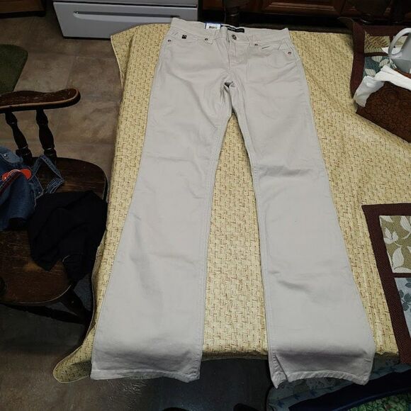 New Jordache Tan Basic Bootcut Jean Size Girl's 16 - Picture 1 of 3